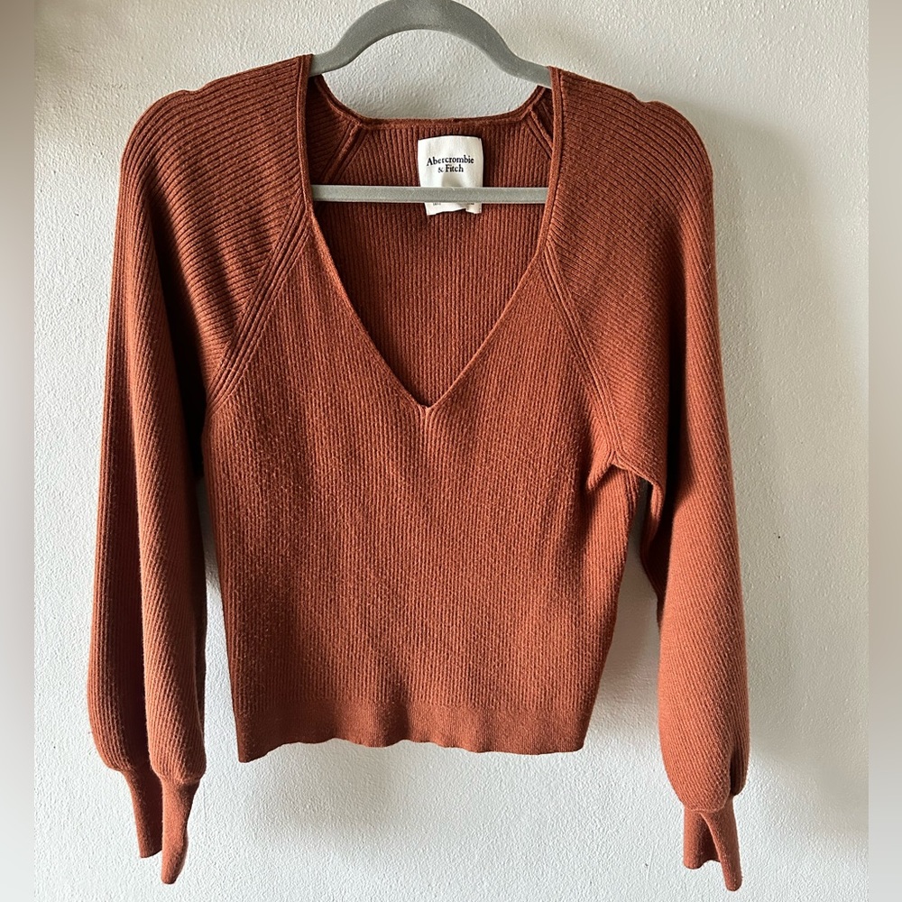 Abercrombie & Fitch Terracotta sweater. Size small
